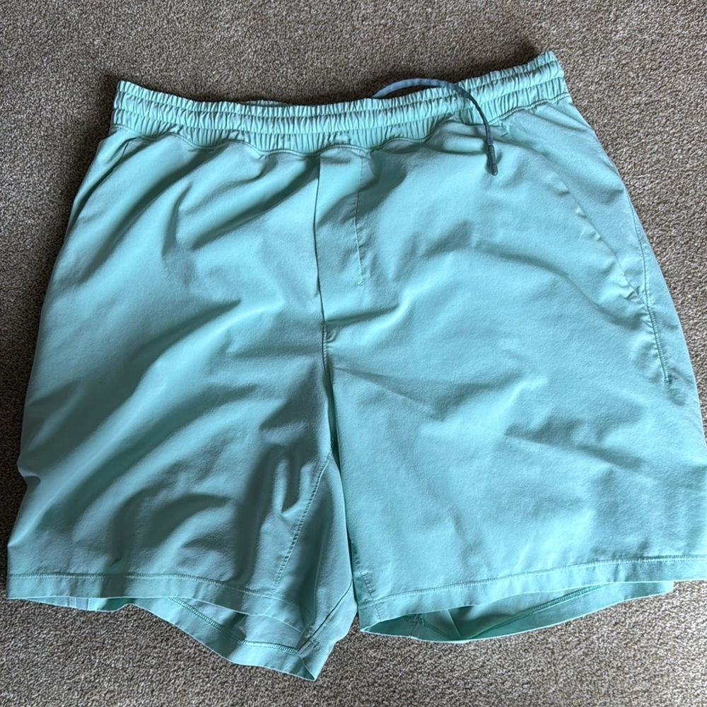 Lululemon Men’s 7” Lined Pacebreaker Shorts